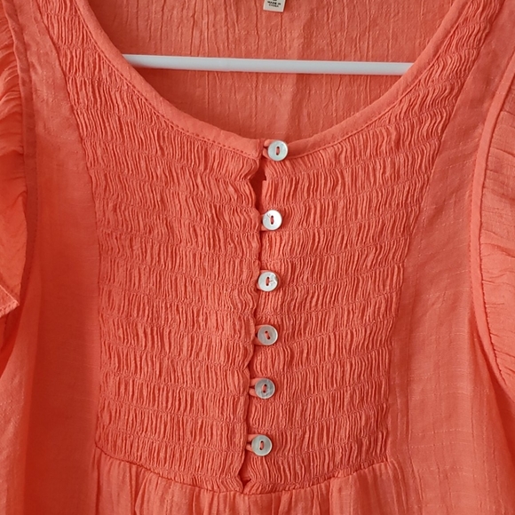 Top - Picture 3 of 6